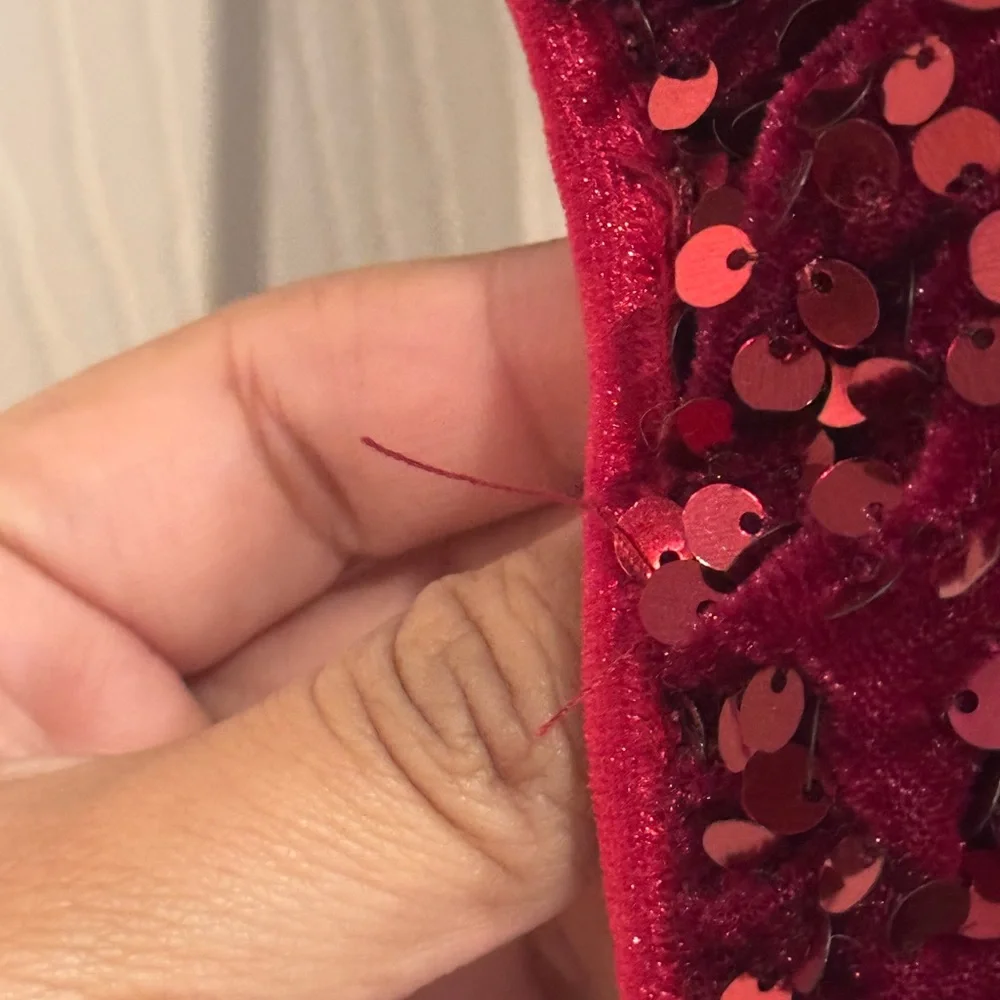 Red Velvet Smocked Sleeve Tunic Dress UMGEE - Picture 2 of 2